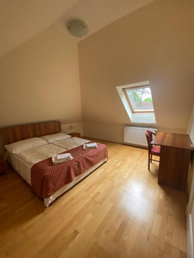 Fonix Hotel Balatonföldvár المظهر الخارجي الصورة