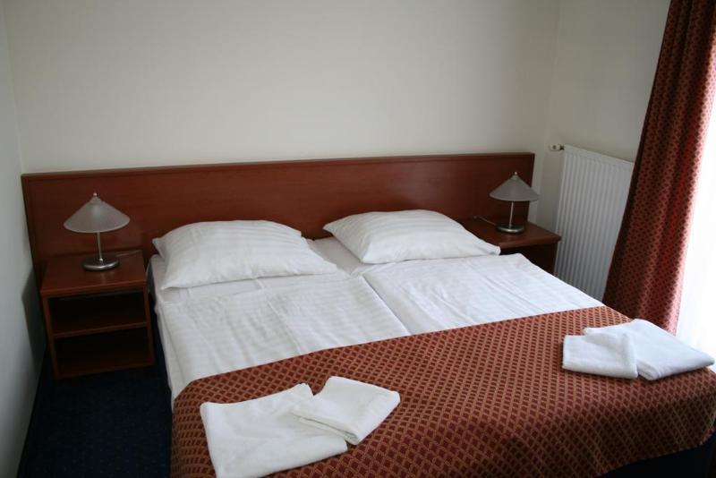 Fonix Hotel Balatonföldvár المظهر الخارجي الصورة
