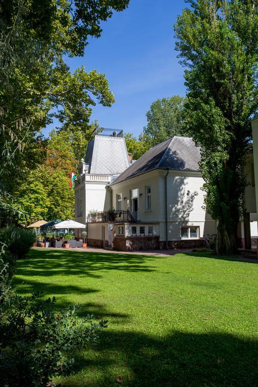 Fonix Hotel Balatonföldvár المظهر الخارجي الصورة